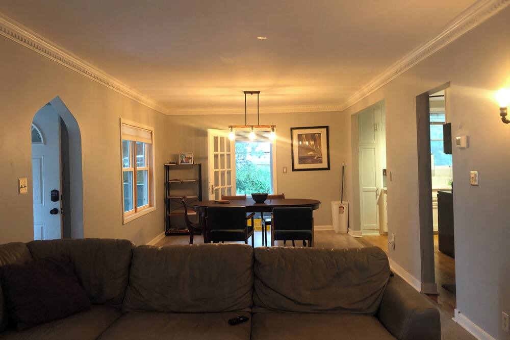 Photo of Livingroom in Edina