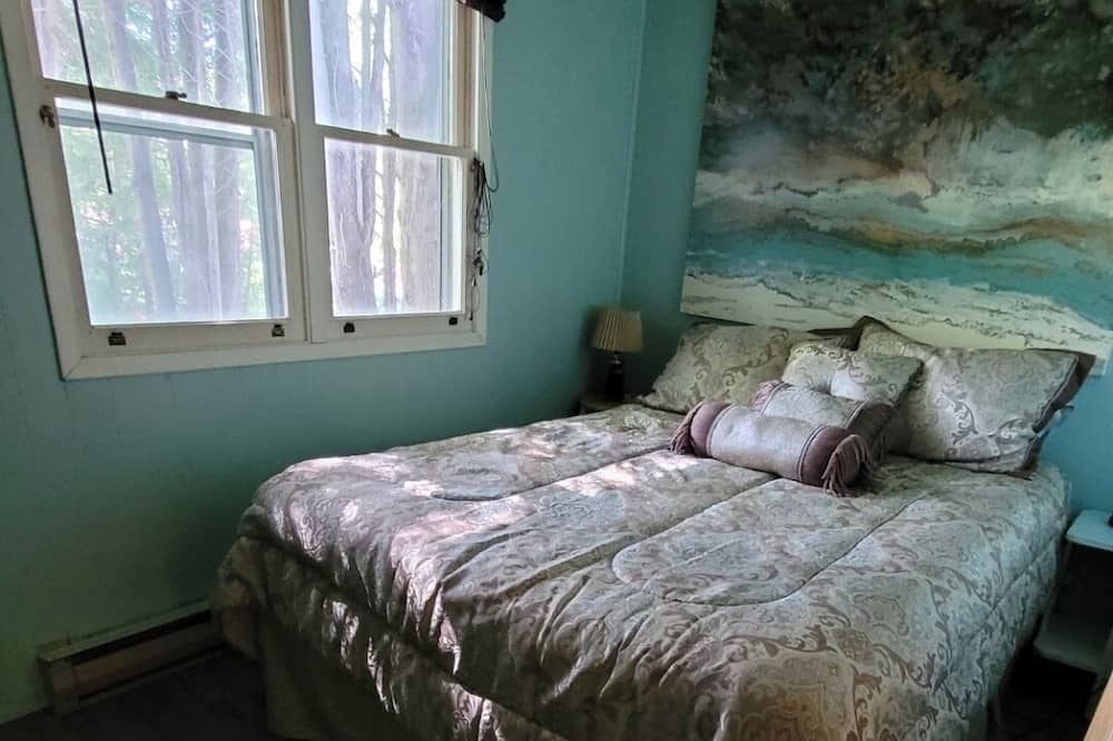 Photo of Bedroom in Victoria Road