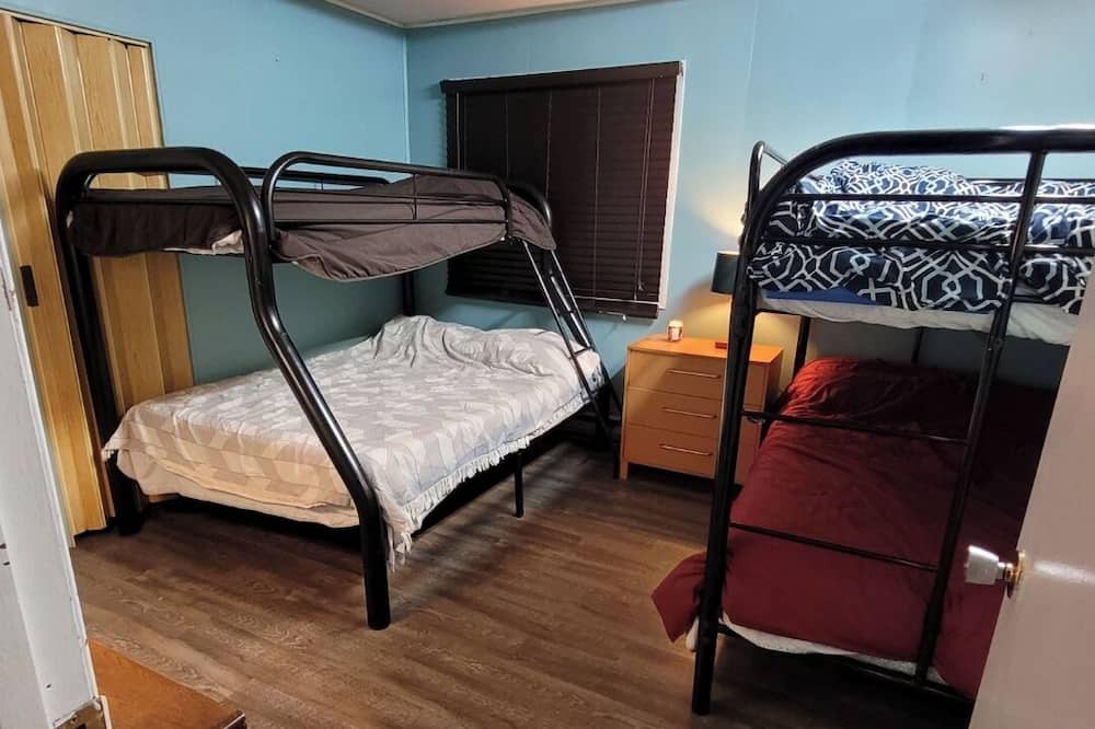 Photo of Bedroom in Victoria Road