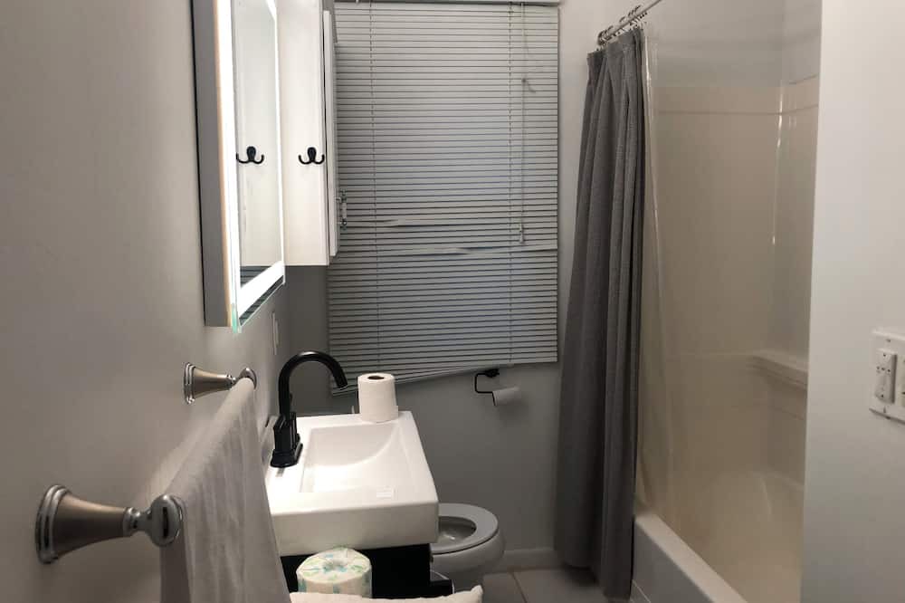 Photo of Bathroom in Richfield
