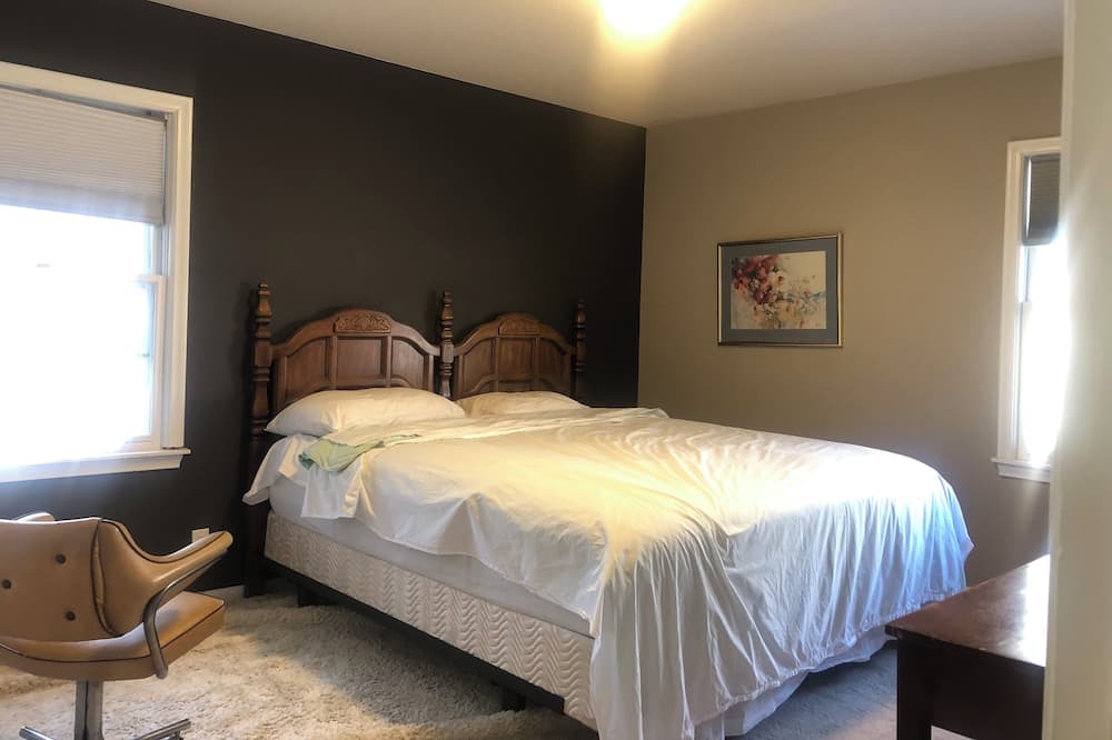 Photo of Bedroom in Richfield