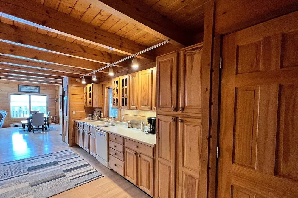 Photo of Kitchen in Walker