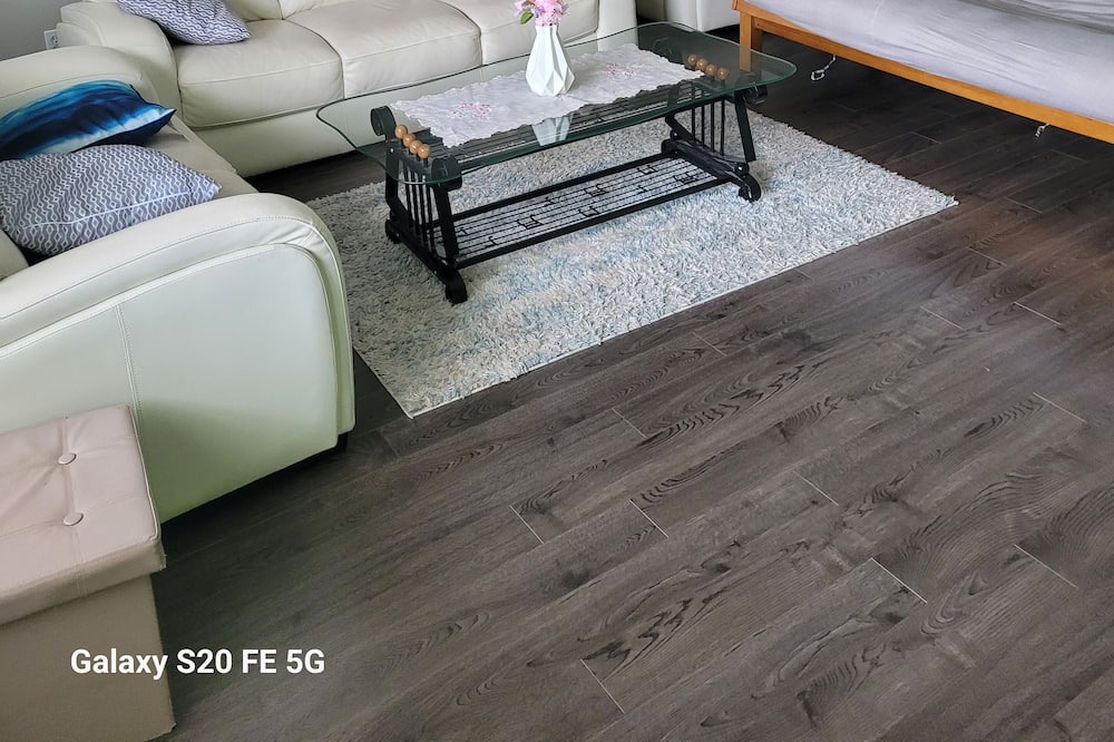 Photo of Livingroom in Durham Region