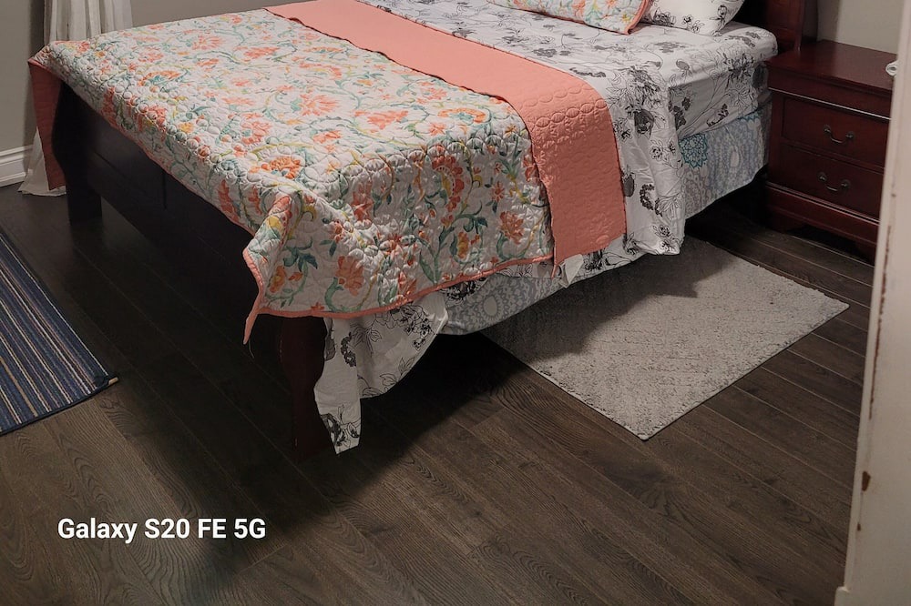Photo of Bedroom in Durham Region