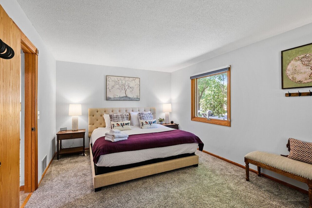 Photo of Bedroom in Maple Grove