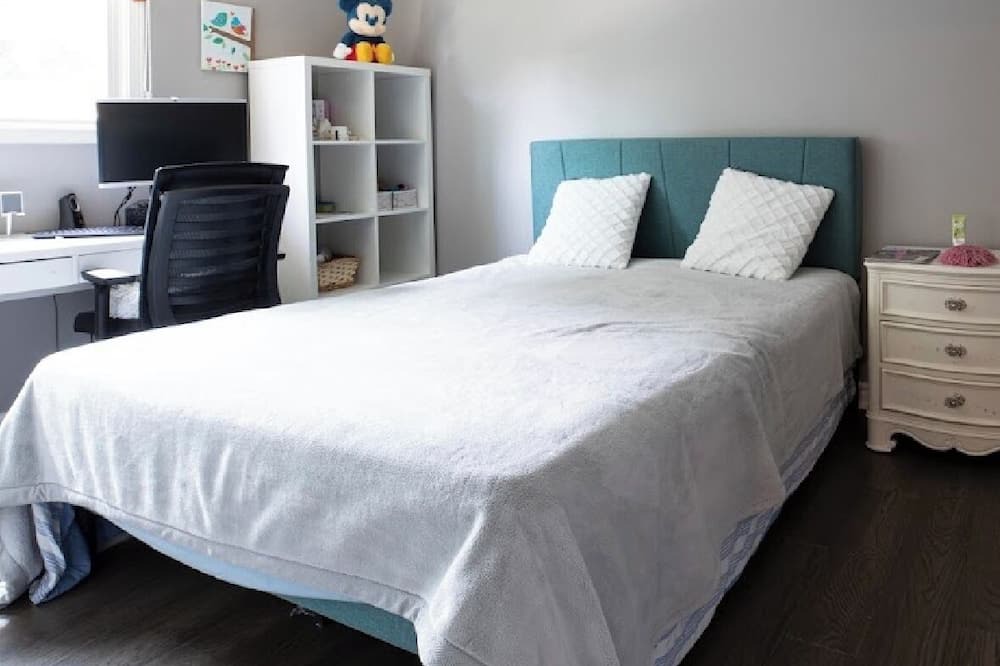 Photo of Bedroom in Port Union