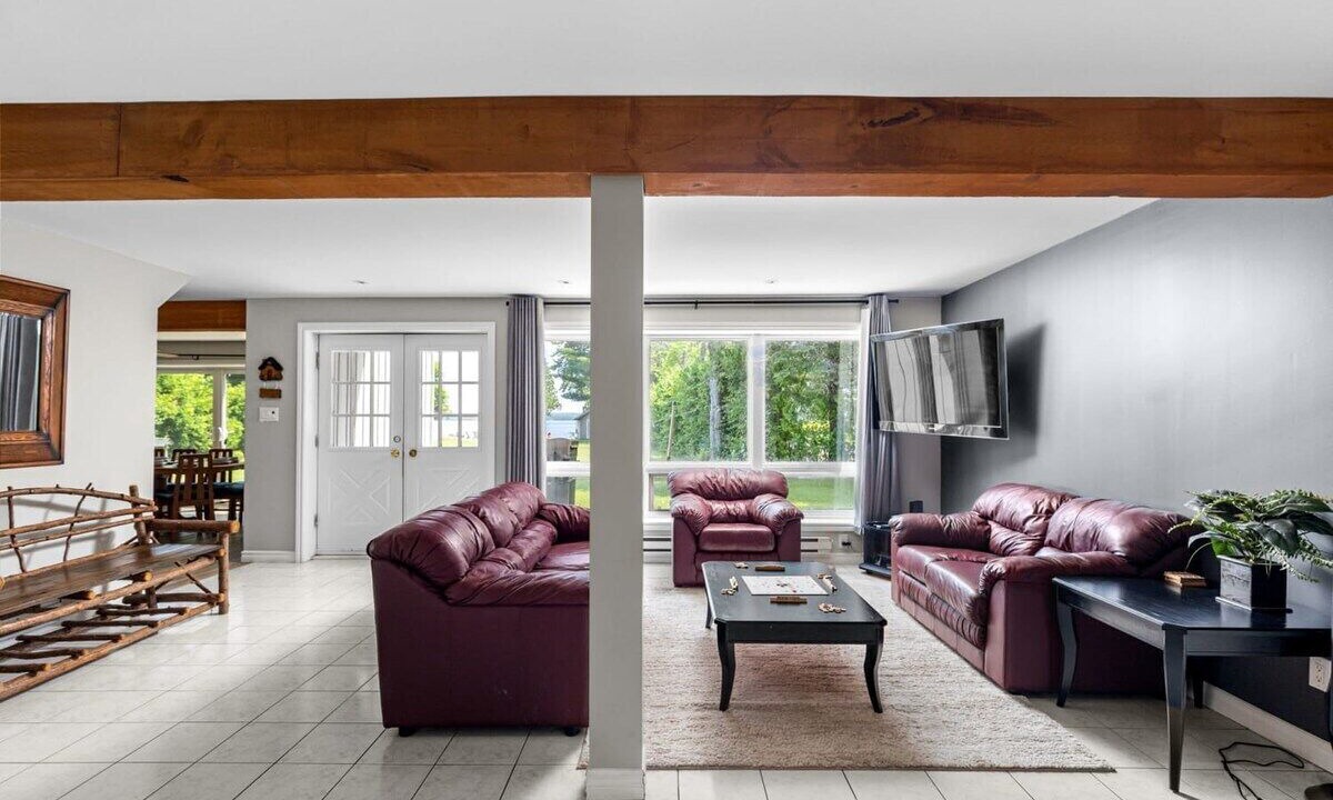 Photo of Livingroom in Victoria Road