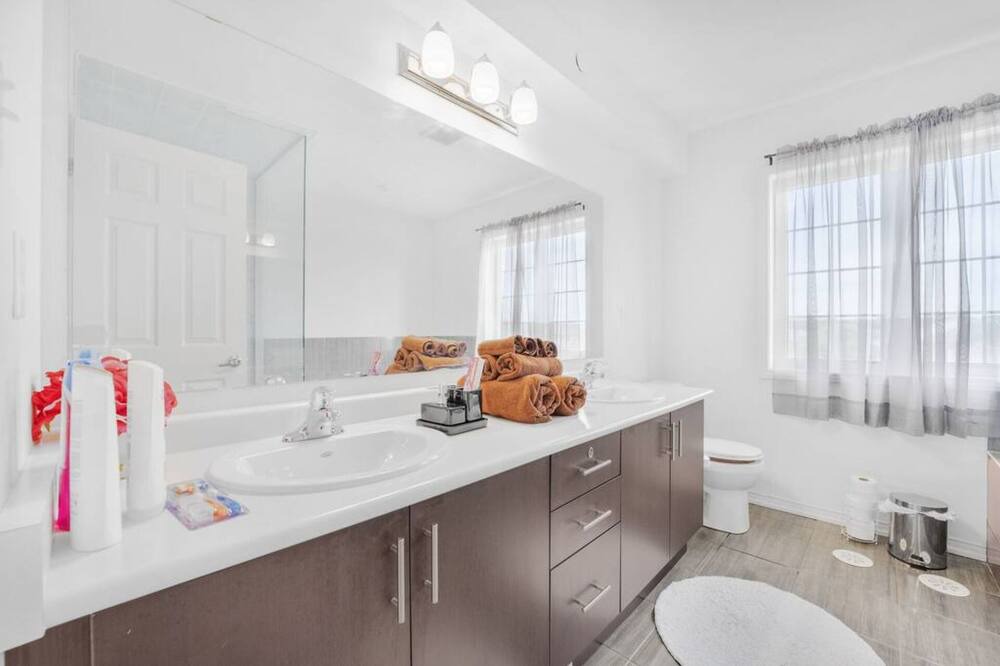 Photo of Bathroom in Durham Region