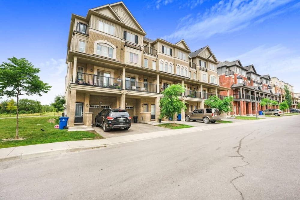 Photo of Outdoor in Durham Region