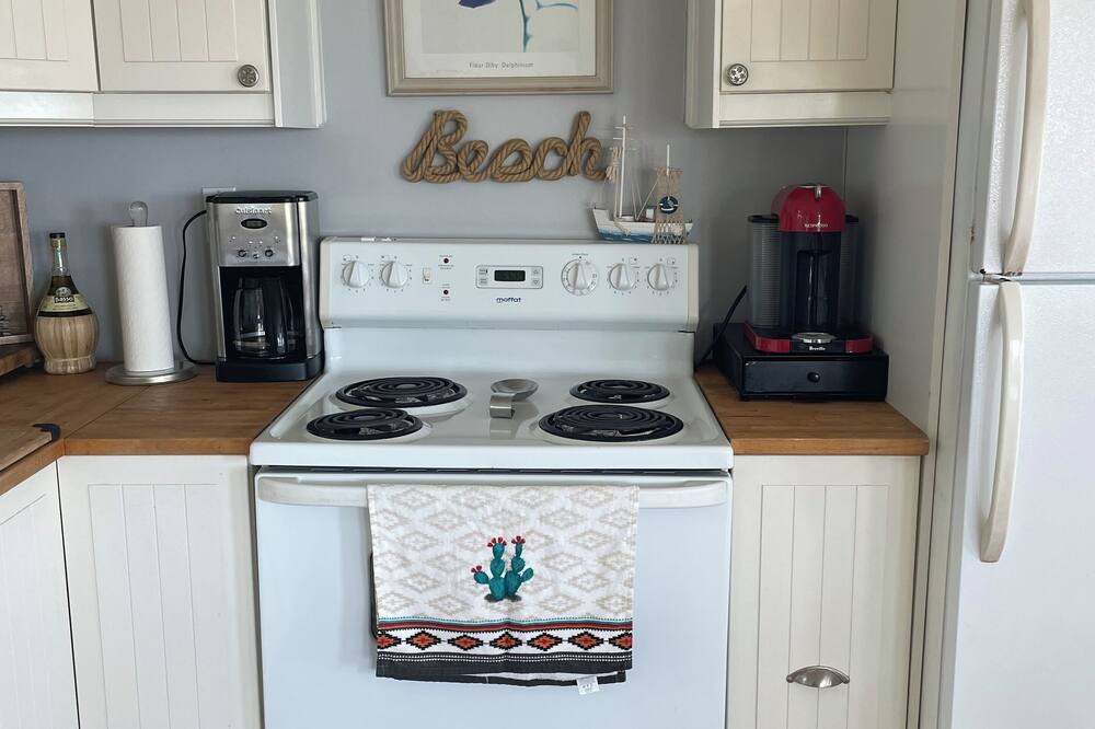 Photo of Kitchen in Dunnville