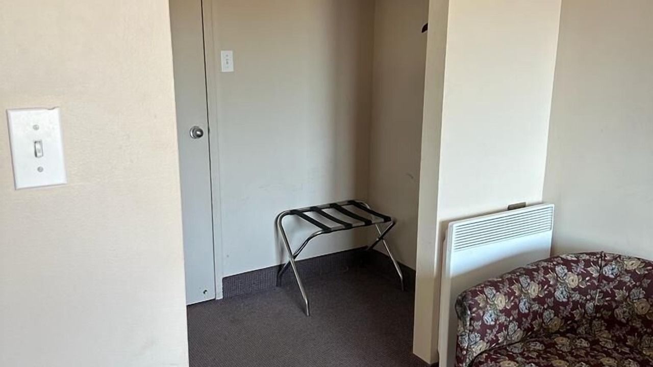 Photo of Bedroom in Deep River