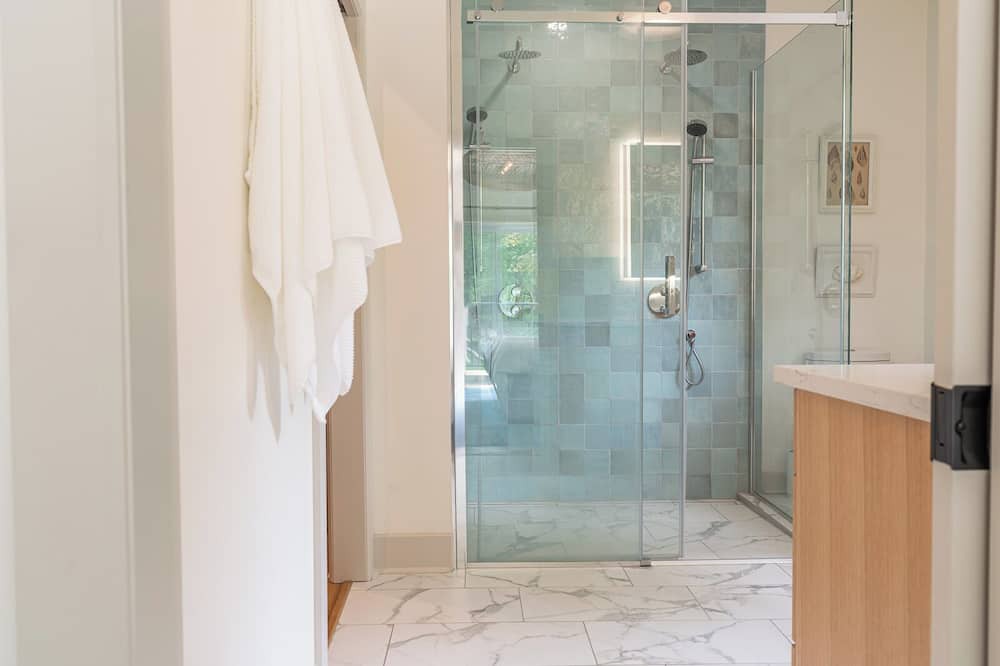 Photo of Bathroom in Georgian Bluffs