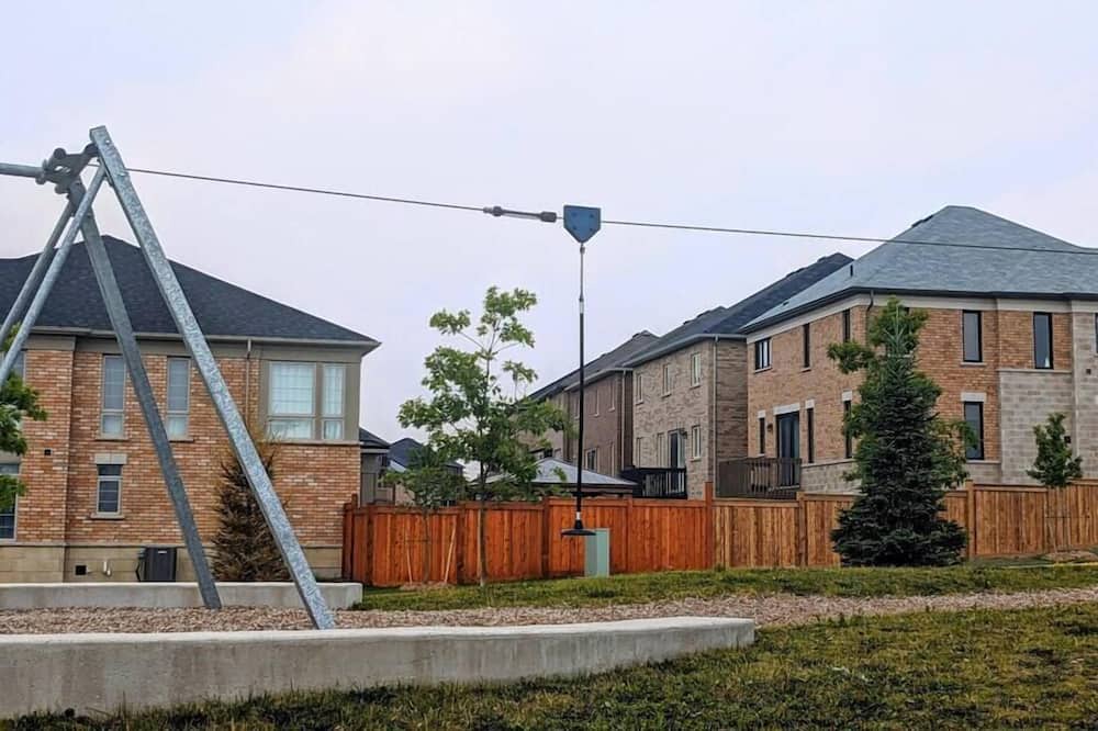 Photo of Others in East Gwillimbury