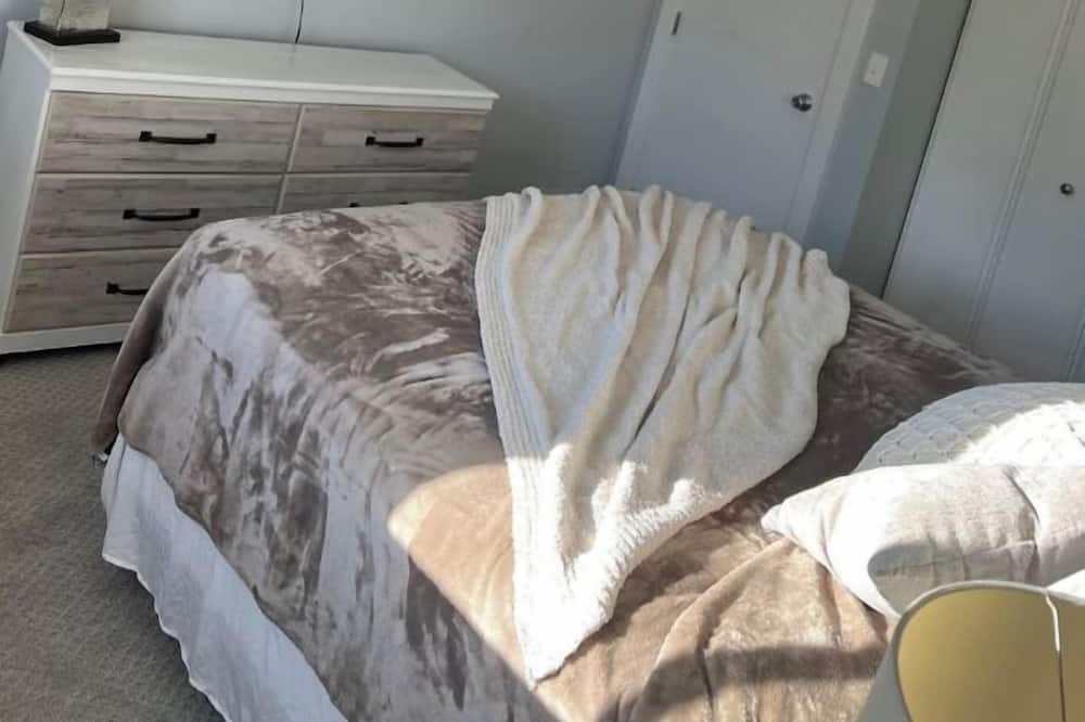 Photo of Bedroom in Shakopee