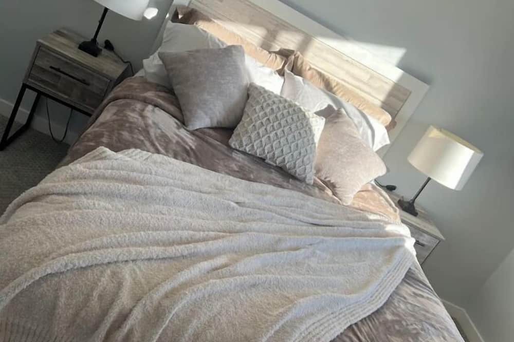 Photo of Bedroom in Shakopee