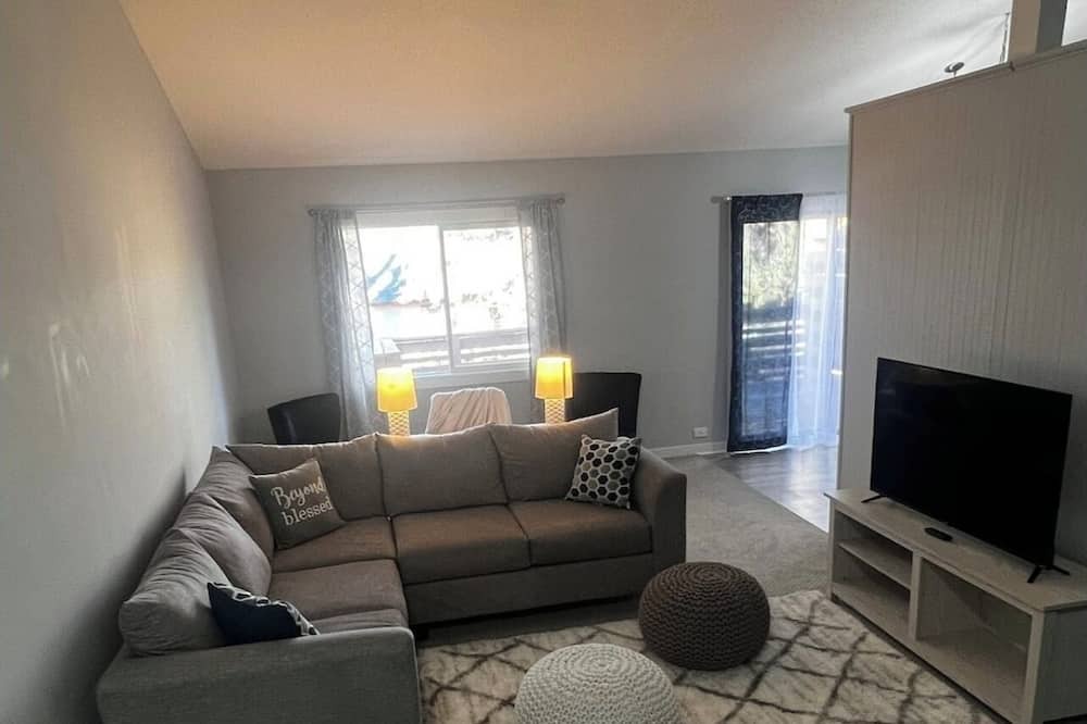 Photo of Livingroom in Shakopee