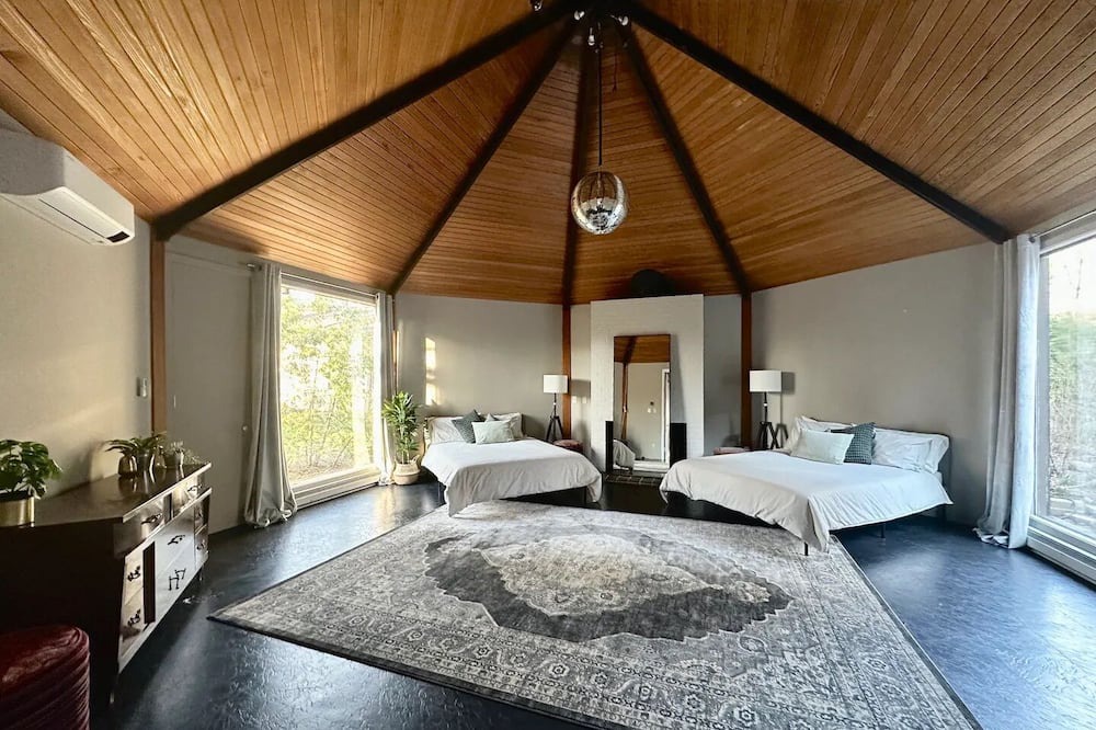 Photo of Bedroom in Midtown Toronto