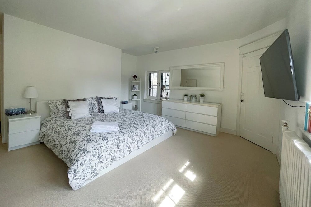 Photo of Bedroom in Midtown Toronto