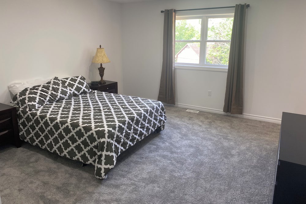Photo of Bedroom in Belmont