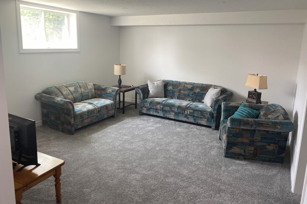 Photo of Livingroom in Belmont