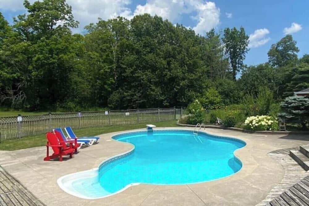 Photo of Outdoor in Otonabee-South Monaghan