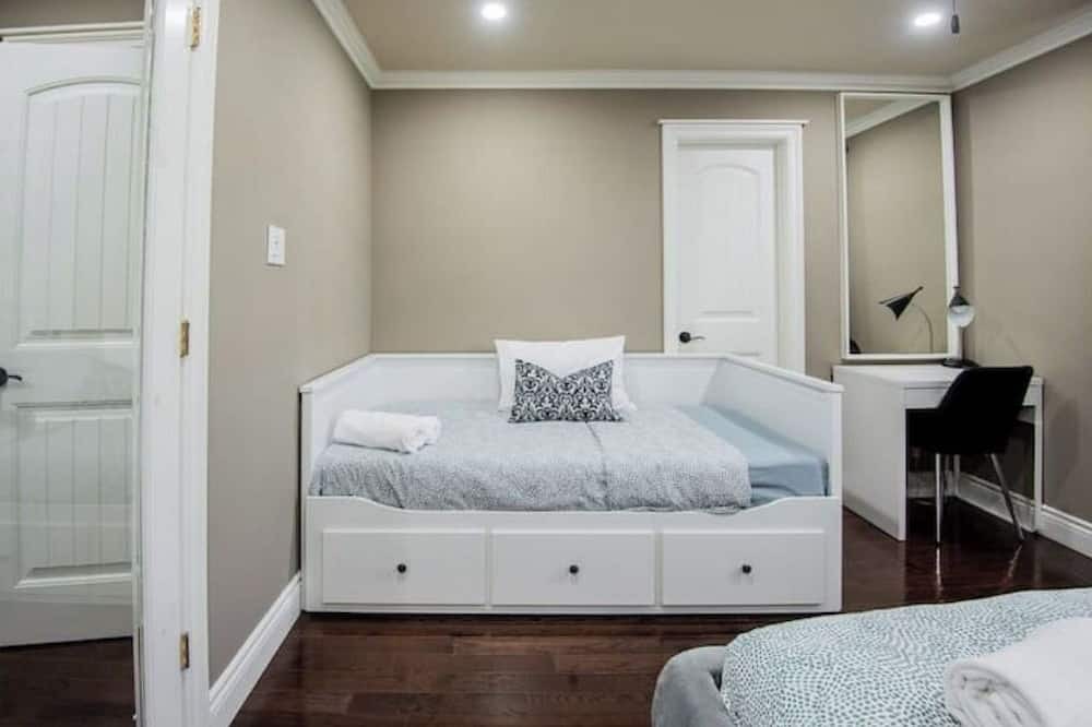 Photo of Bedroom in Otonabee-South Monaghan