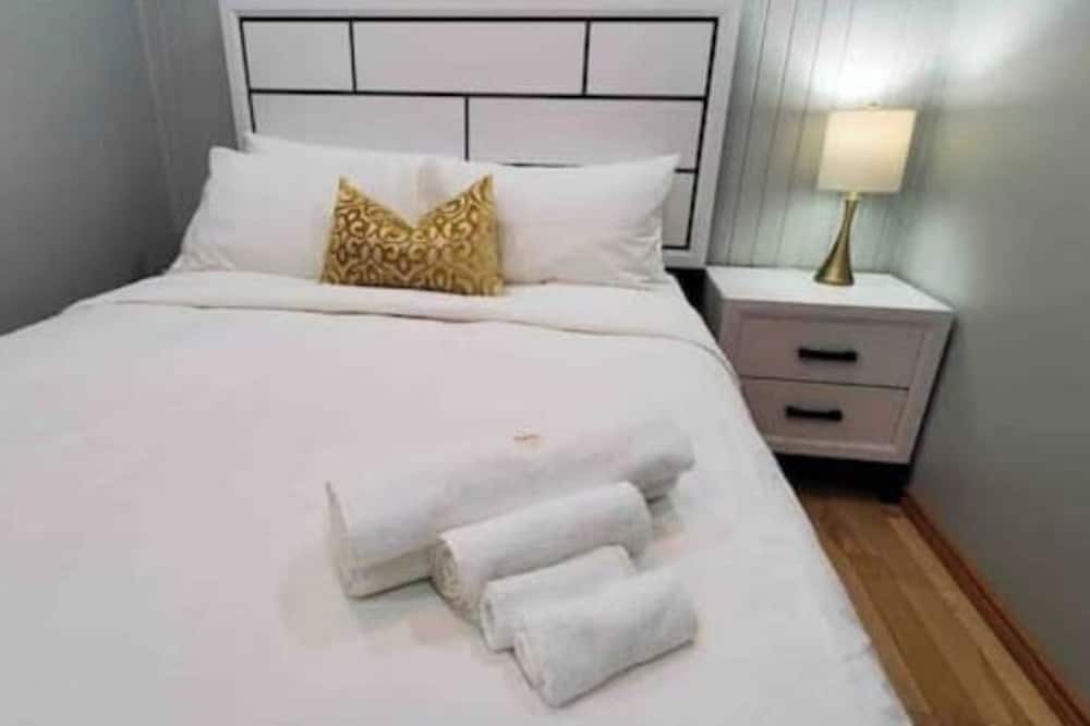 Photo of Bedroom in Otonabee-South Monaghan