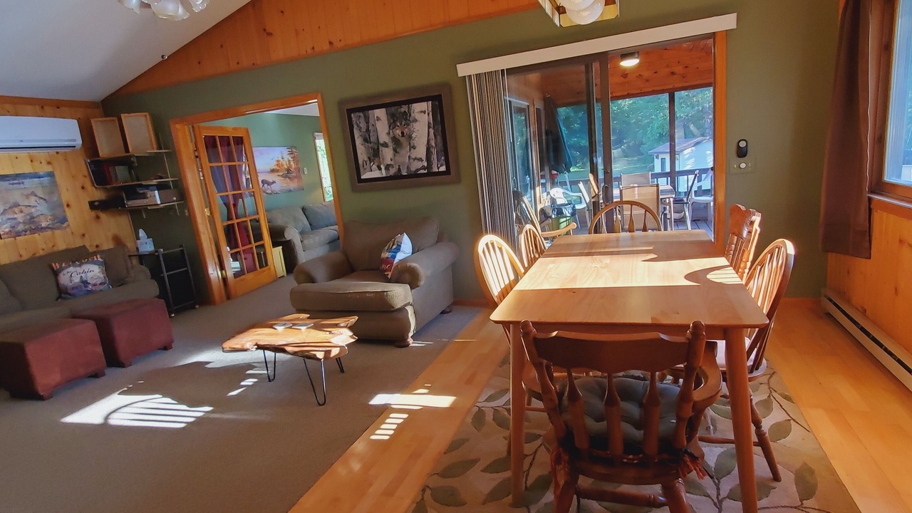 Photo of Livingroom in Rogers Township