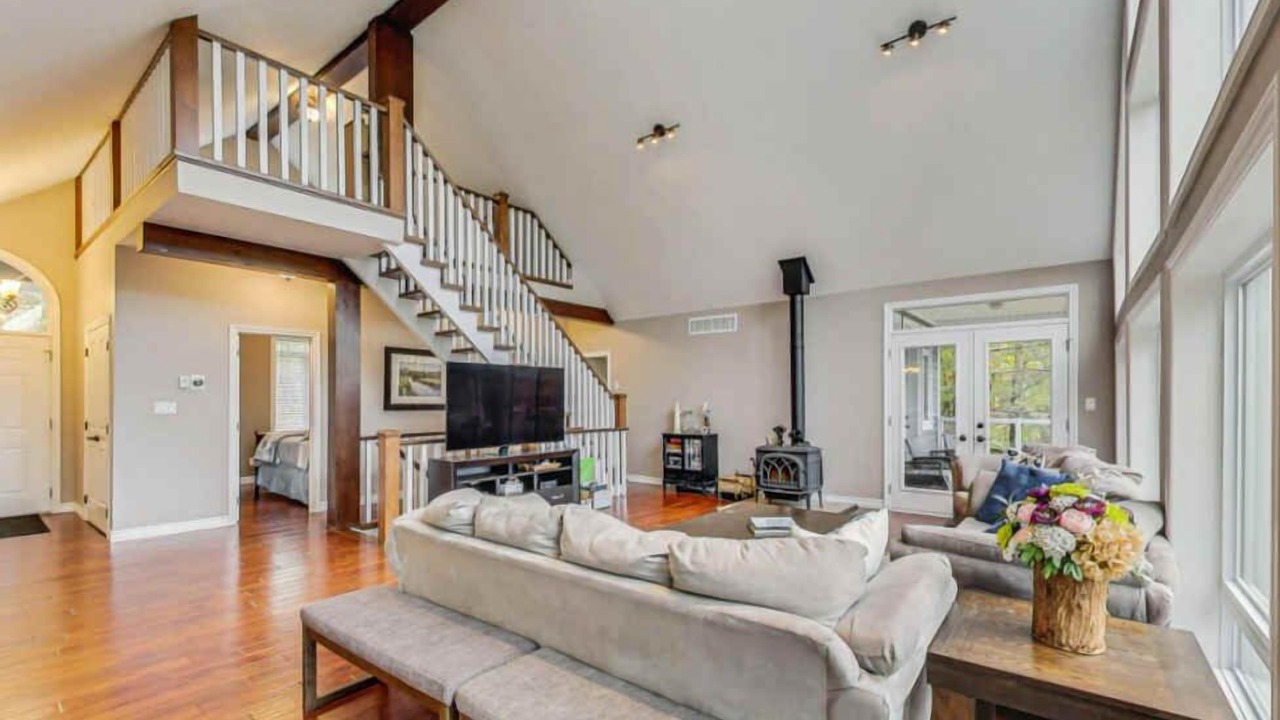 Photo of Livingroom in Severn