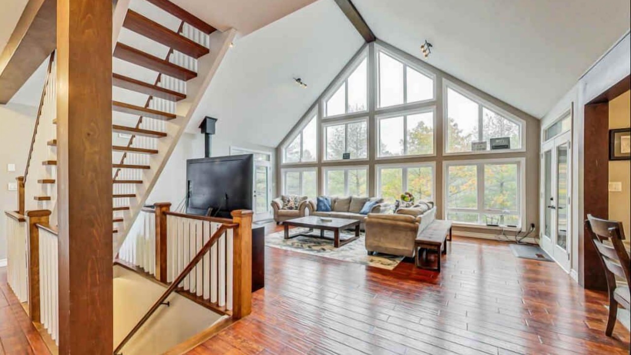 Photo of Livingroom in Severn