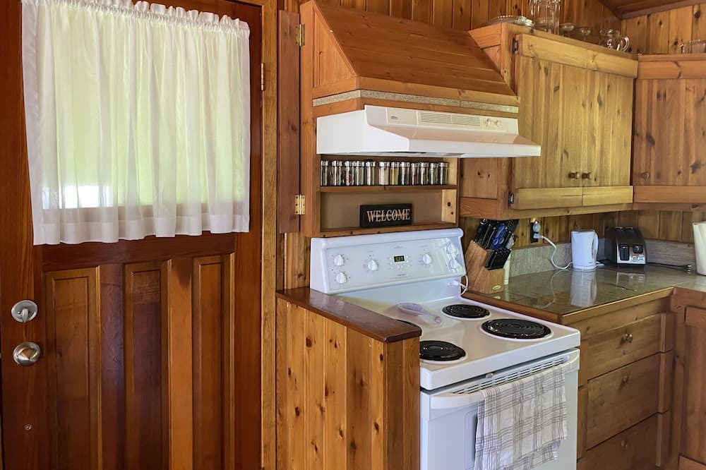 Photo of Kitchen in Balm Beach