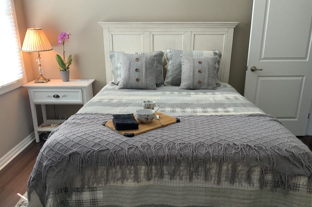 Photo of Bedroom in Goderich