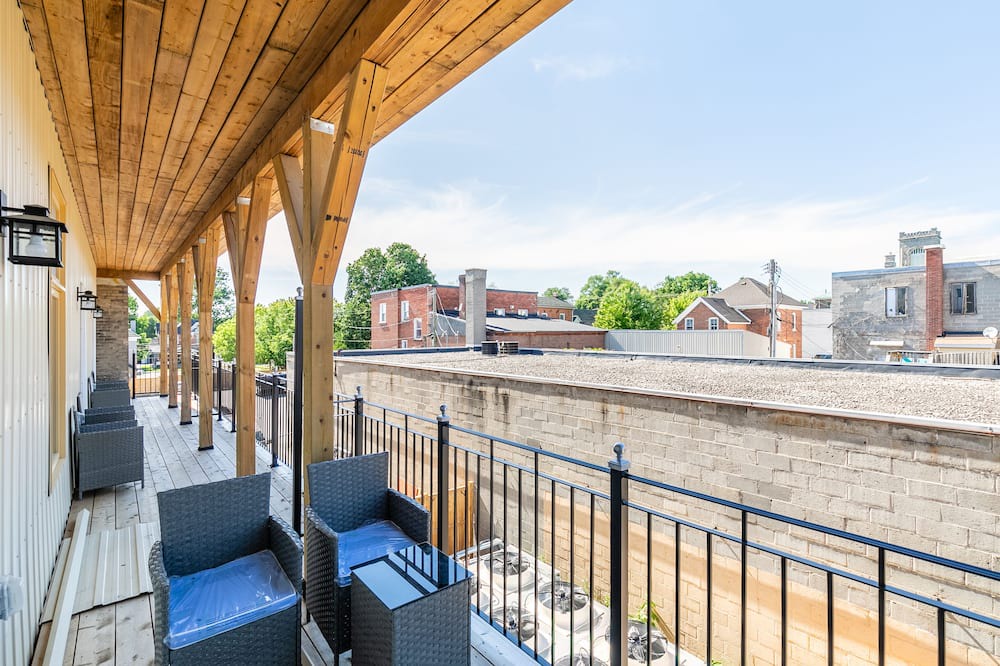 Photo of Patio Balcony in Smiths Falls