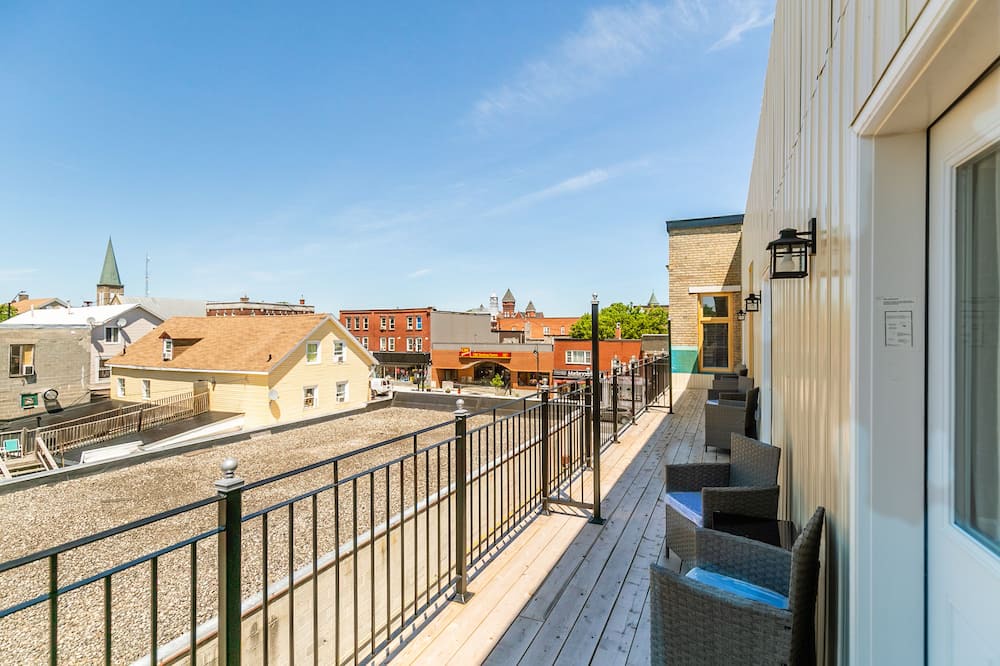 Photo of Patio Balcony in Smiths Falls