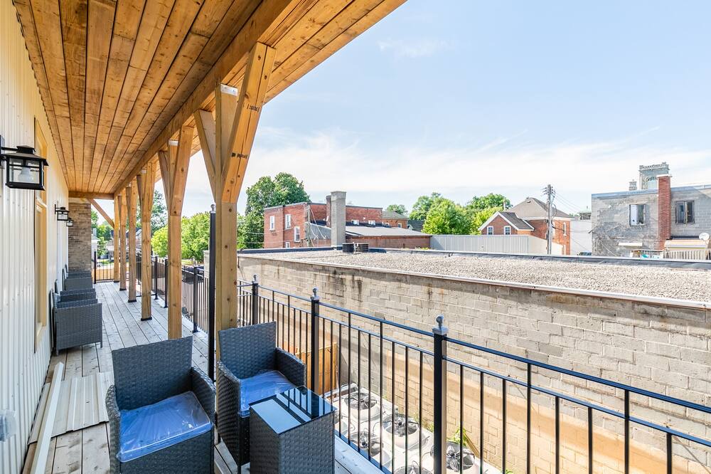 Photo of Patio Balcony in Smiths Falls