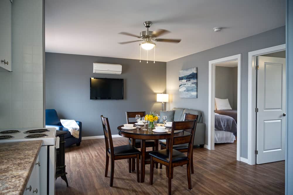 Photo of Livingroom in Roseneath