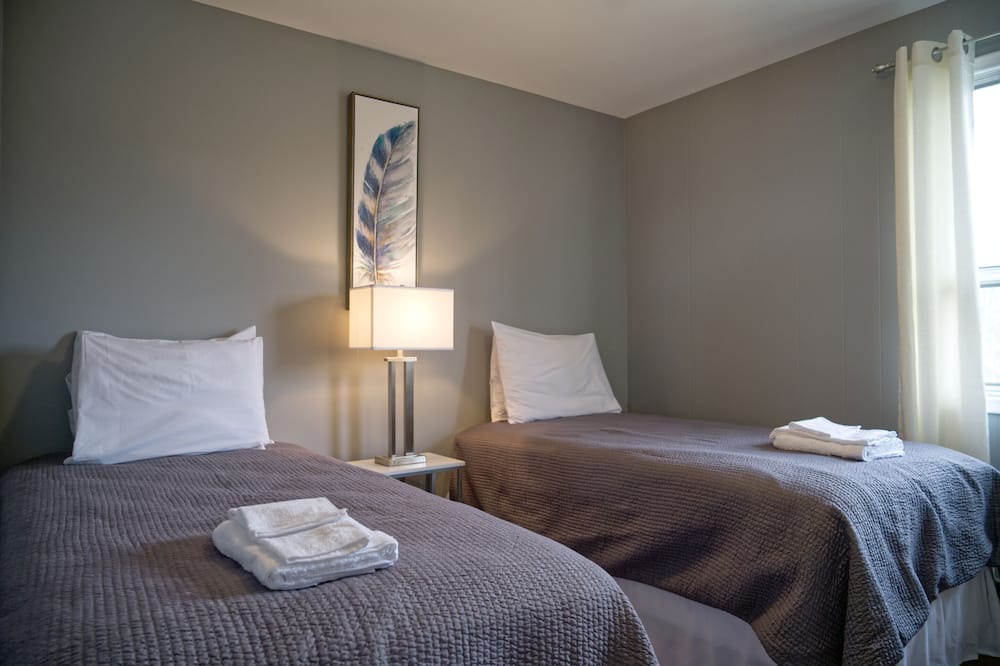 Photo of Bedroom in Roseneath