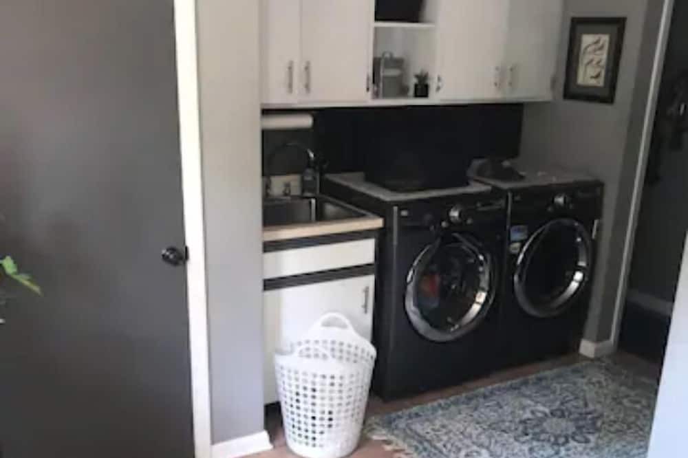 Photo of Kitchen in Bayport