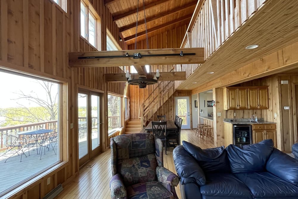 Photo of Livingroom in Annandale