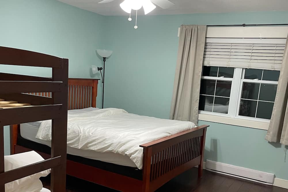 Photo of Bedroom in Huntsville