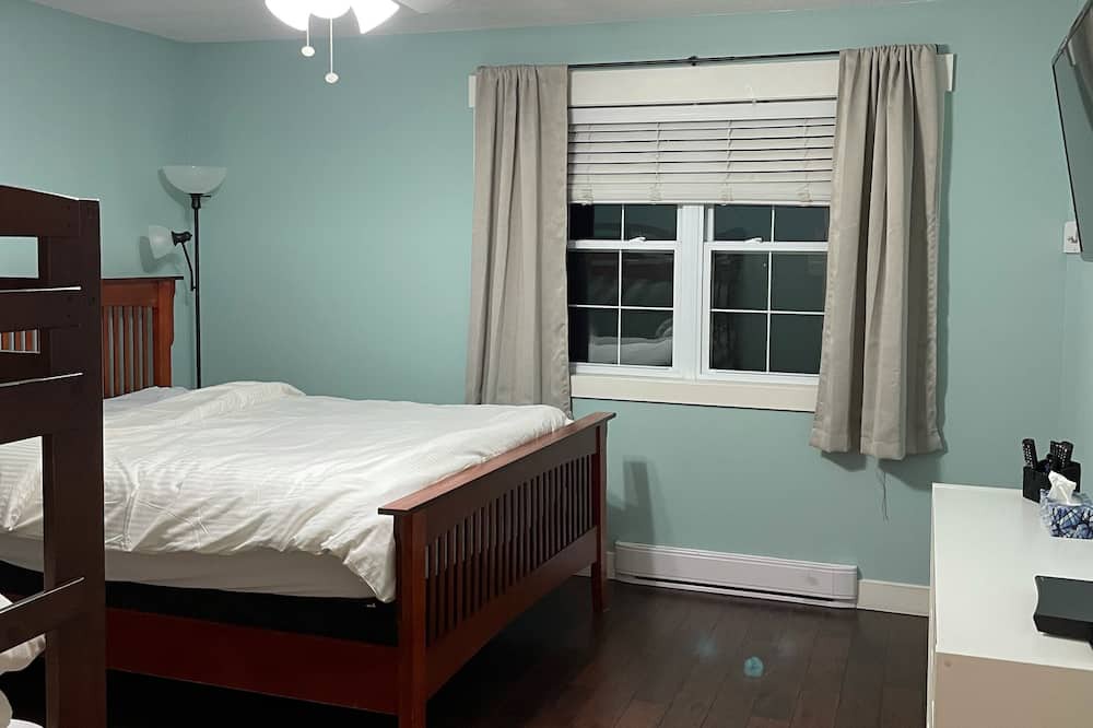 Photo of Bedroom in Huntsville