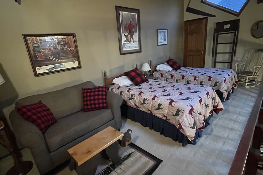 Photo of Bedroom in Hill City