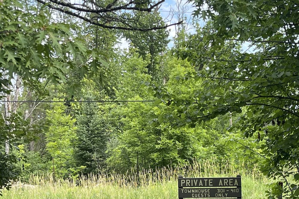 Photo of Outdoor in Hill City