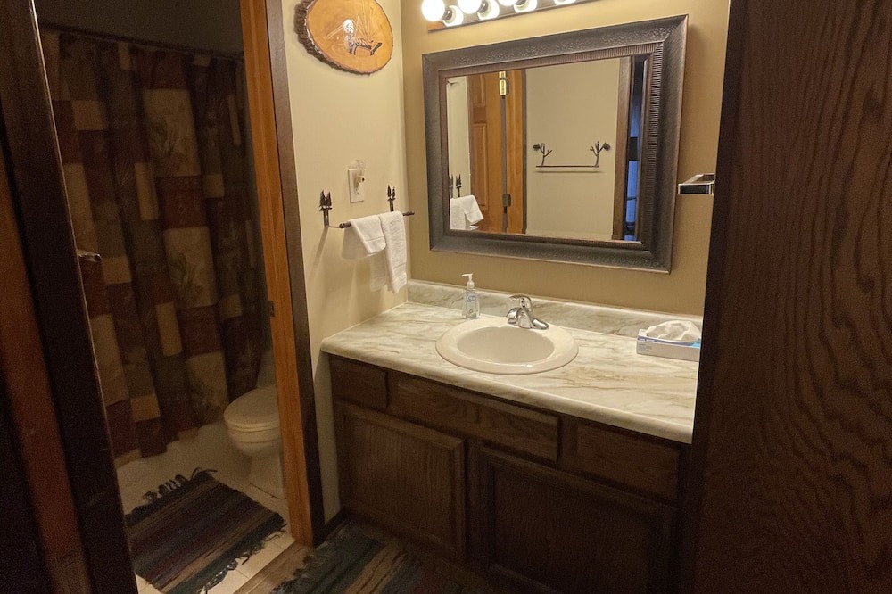 Photo of Bathroom in Hill City