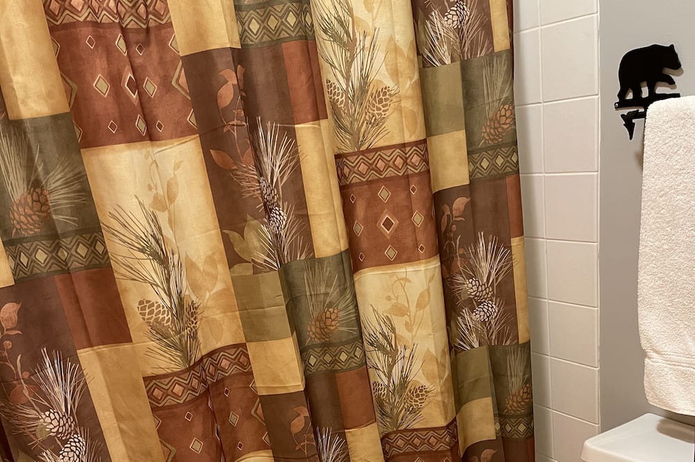 Photo of Bathroom in Hill City