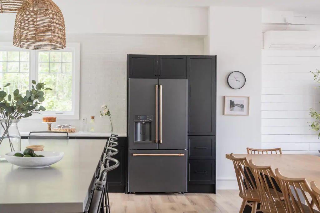 Photo of Kitchen in Georgian Bay