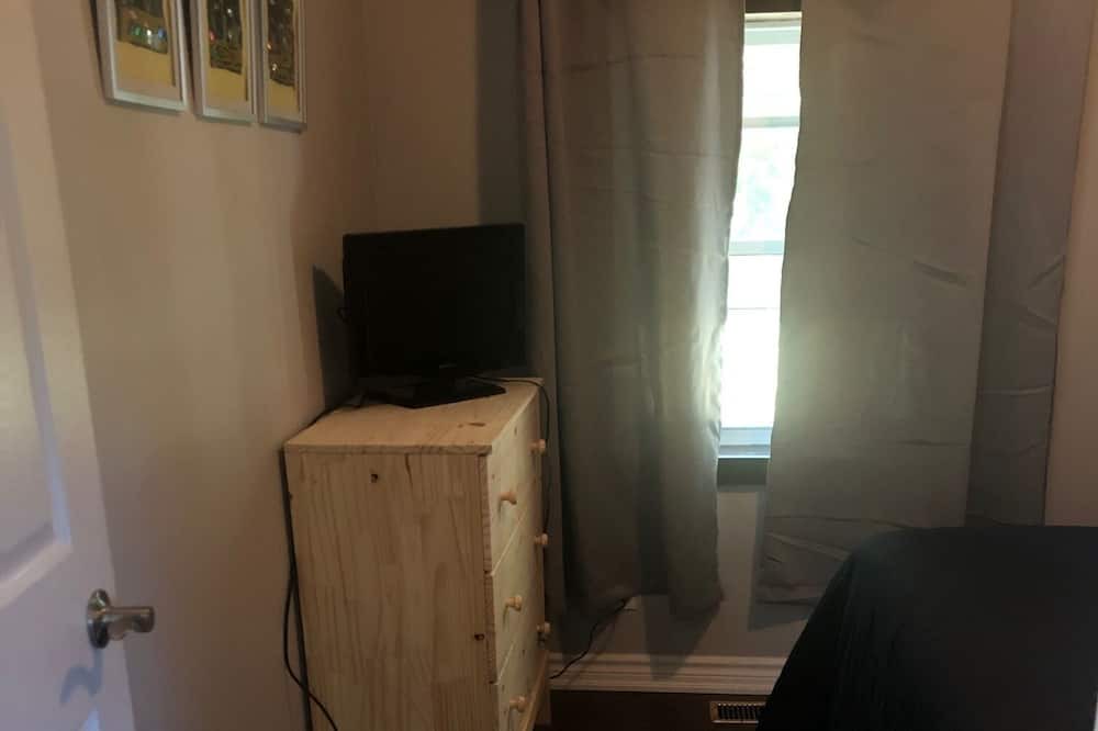 Photo of Bedroom in Harcourt
