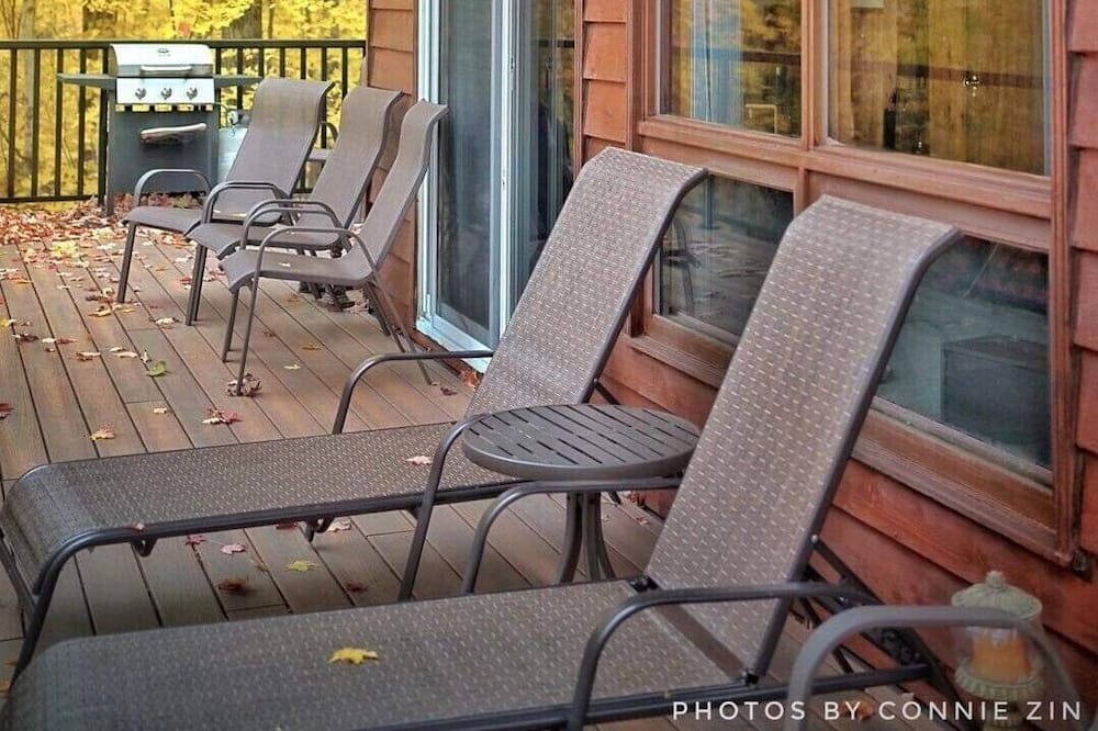 Photo of Patio Balcony in Marmora and Lake