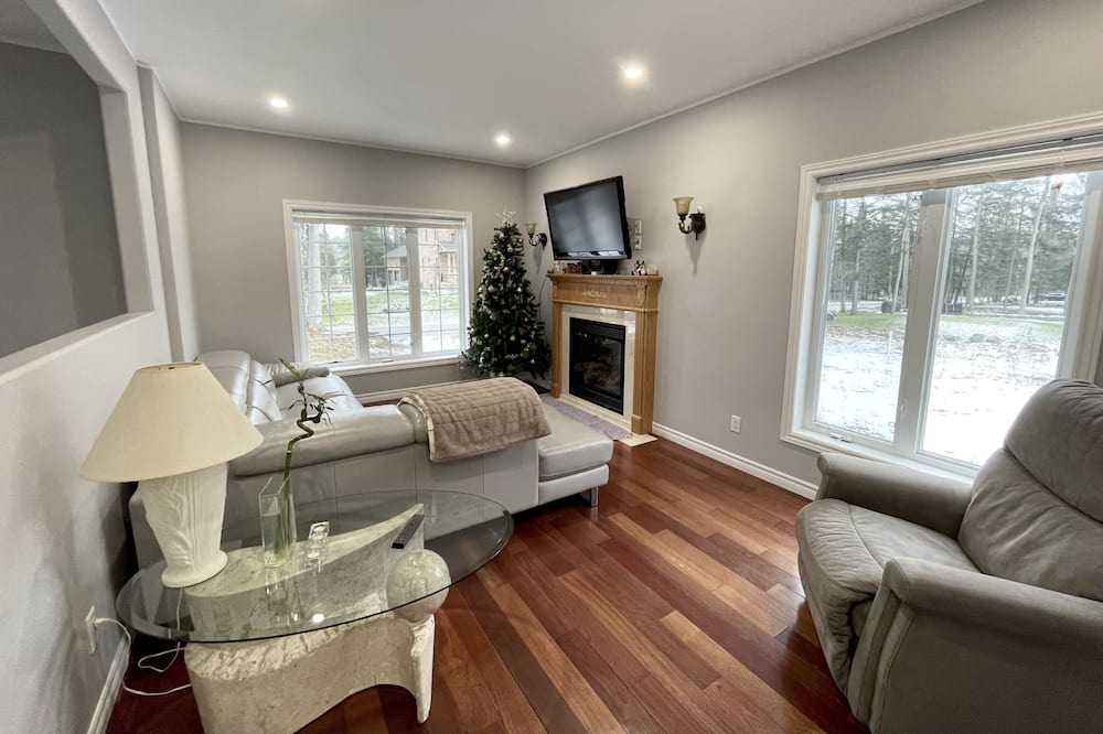 Photo of Bedroom in Balm Beach