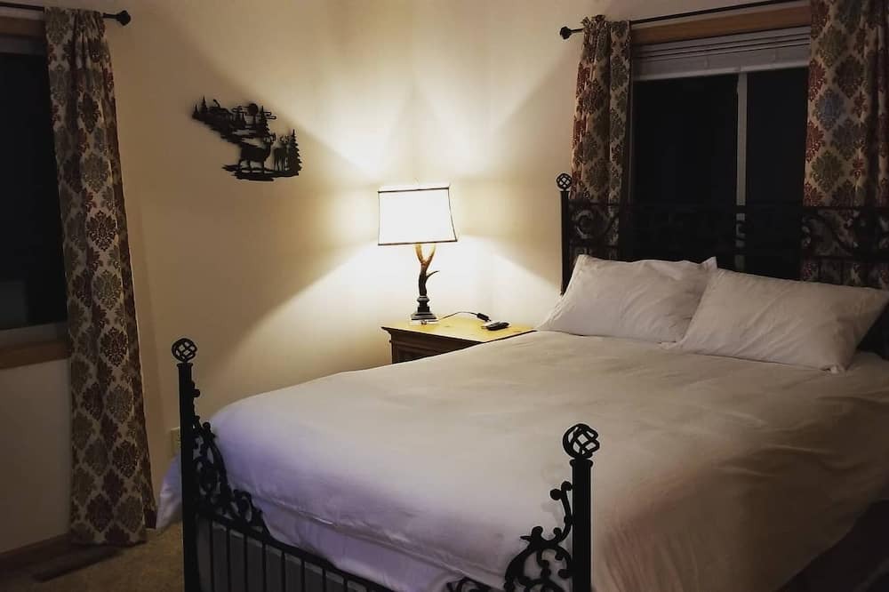 Photo of Bedroom in Chippewa County